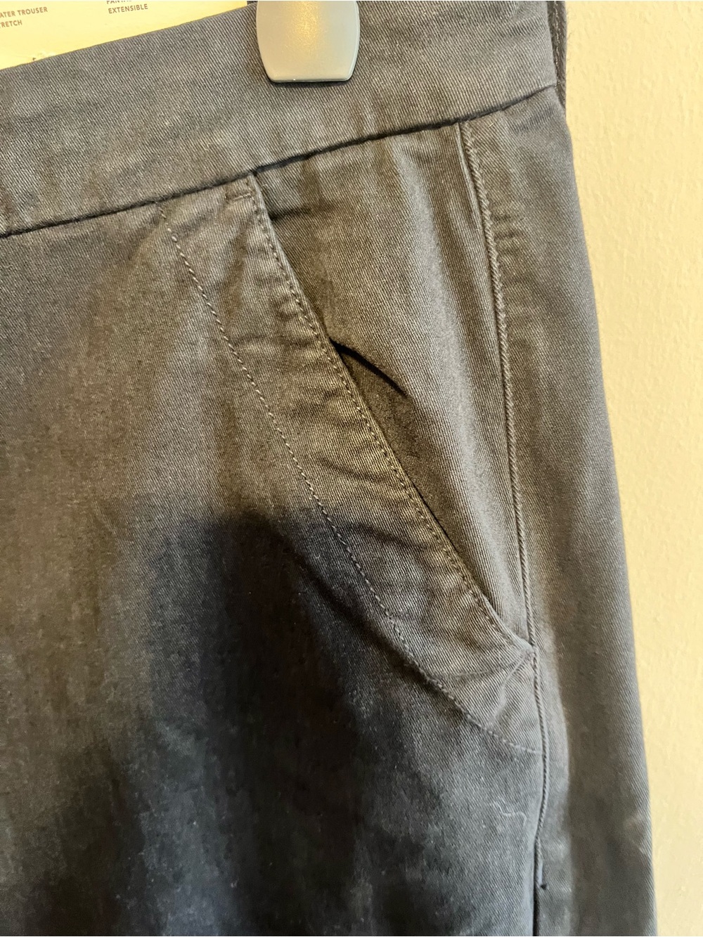 NWT! American Eagle Outfitters Stretch Skater Trouser - Black | Women’s 20 - Picture 5 of 8